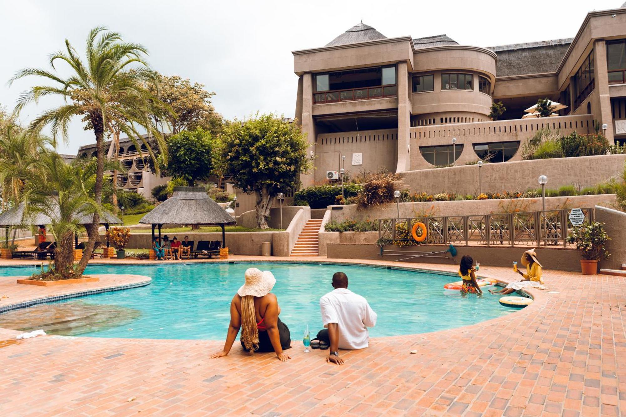 Elephant Hills Resort Вікторія-Фоллс Екстер'єр фото